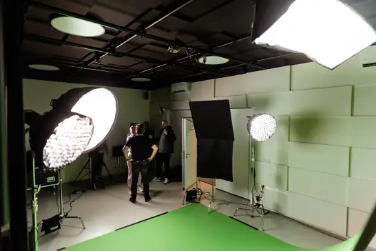 studio 1